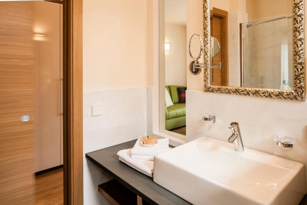 Hotel Residence Pernhof Termeno Luaran gambar